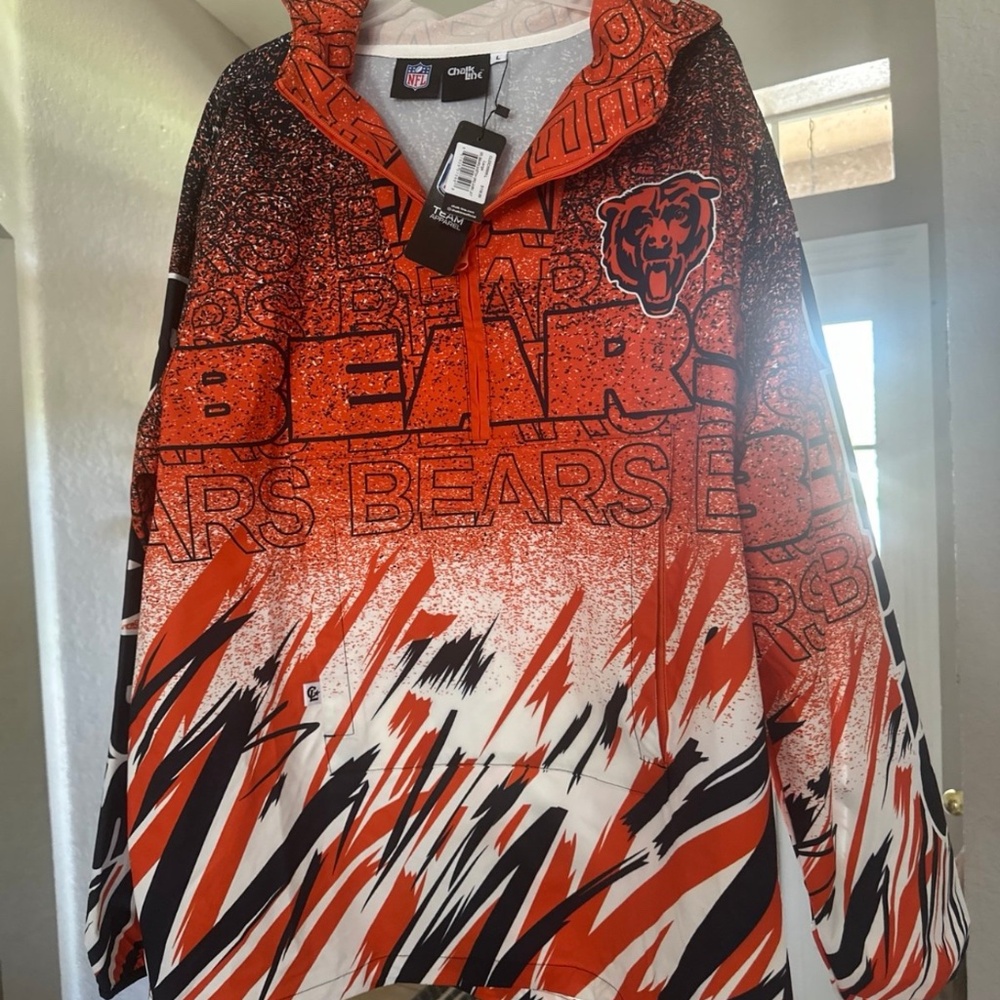 NWT Chalk Line Bears windbreaker